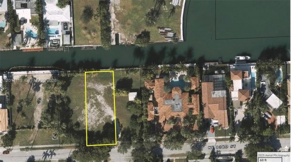 1121 NE 83rd St Miami, FL 33138