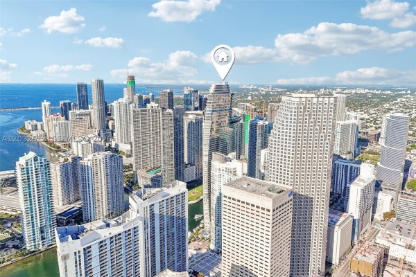 300 Biscayne Blvd Way #3305W Miami, FL 33131