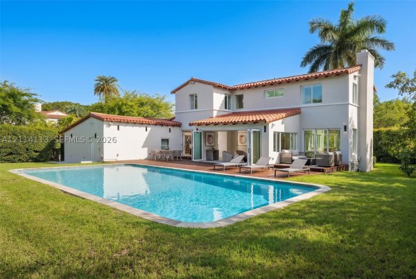 5386 Alton Rd Miami Beach, FL 33140