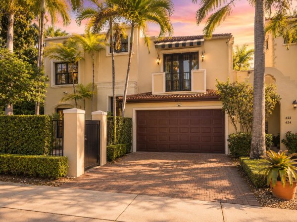 430 NE 7th #430 Fort Lauderdale, FL 33301