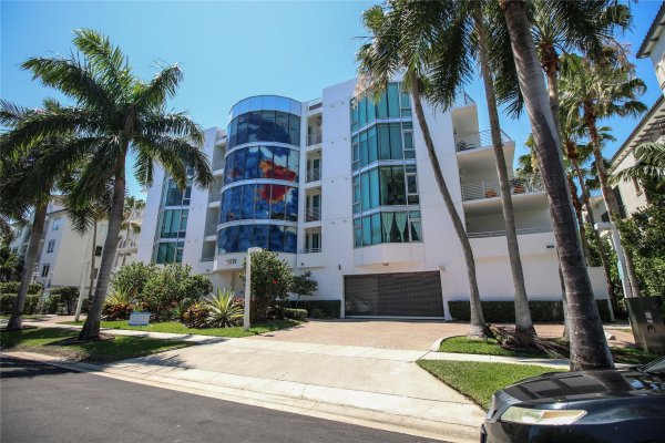 301 Hendricks Isle #7 Fort Lauderdale, FL 33301