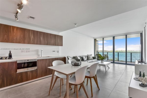 3131 NE 7th Ave #305 Miami, FL 33137