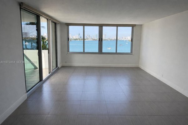 1200 West Ave #406 Miami Beach, FL 33139