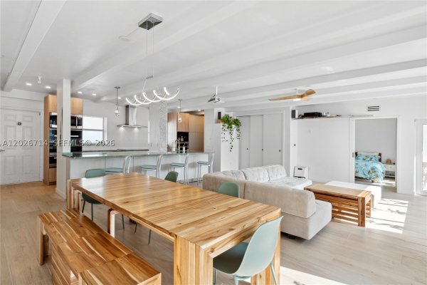 325 Ocean Dr #502 Miami Beach, FL 33139
