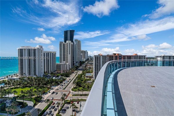 17550 Collins Ave #PH1 Sunny Isles Beach, FL 33160
