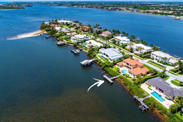 1650 Lands End Manalapan, FL 33462