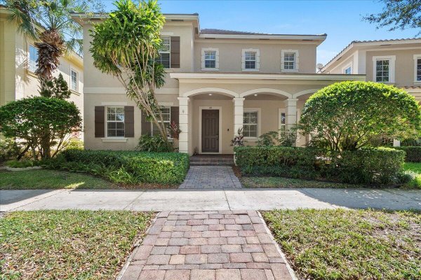 118 Wicklow Ln Jupiter, FL 33458