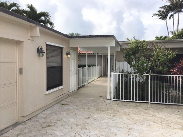 106 Albacore Jupiter, FL 33477