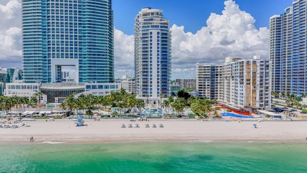 3535 S Ocean Dr #506 Hollywood, FL 33019