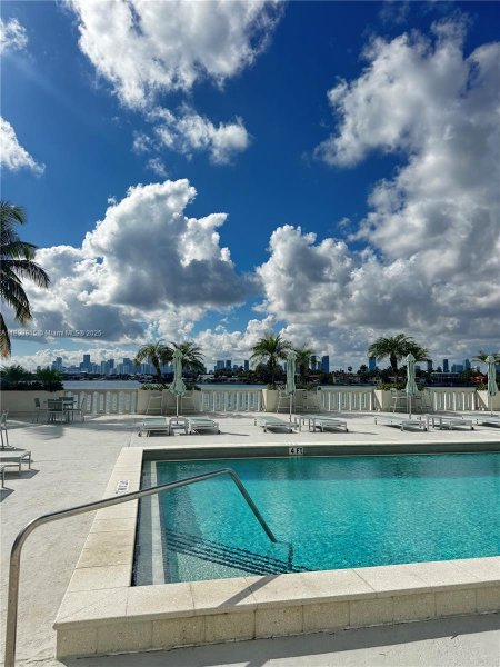 5 Island Ave #4E Miami Beach, FL 33139