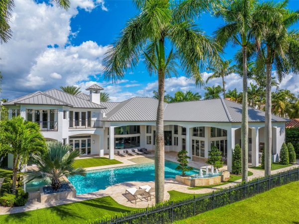 2800 NE 40th St Fort Lauderdale, FL 33308