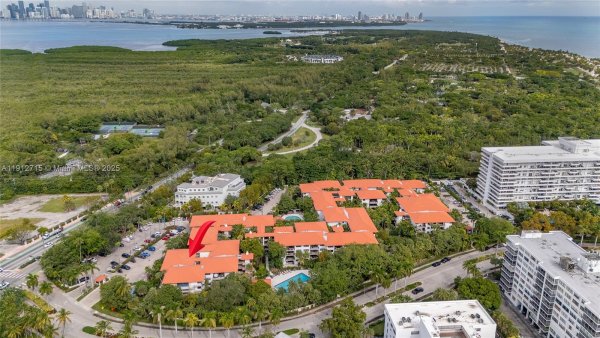 55 Ocean Ln Dr #3030 Key Biscayne, FL 33149