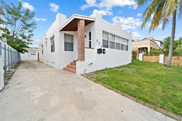634 SW 10th Ave Miami, FL 33130