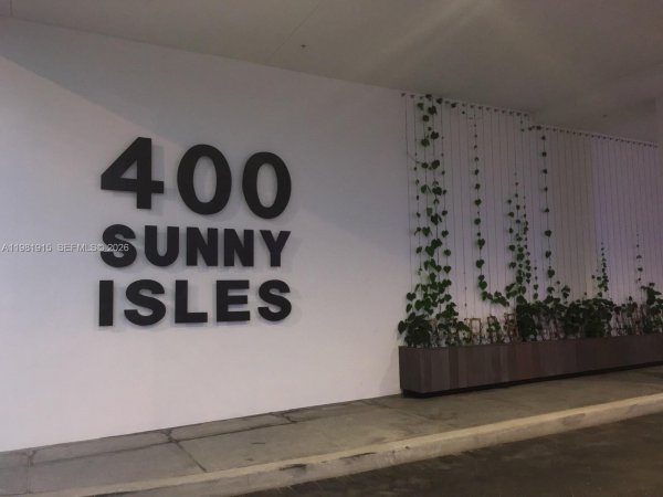 400 Sunny Isles Blvd #1701 Sunny Isles Beach, FL 33160