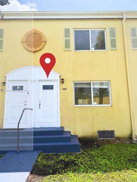 440 NW 84th Ter #440 Miami, FL 33150