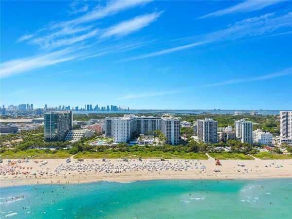 2301 Collins Ave #432 Miami Beach, FL 33139
