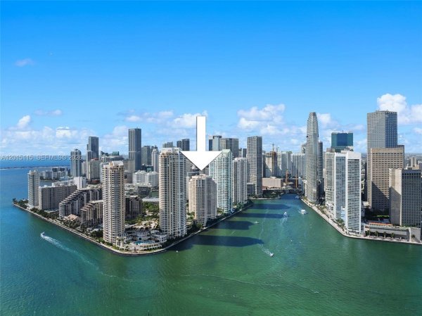 888 Brickell Key Dr #609 Miami, FL 33131