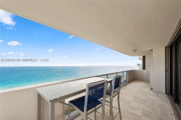 5757 Collins Ave #2006 Miami Beach, FL 33140
