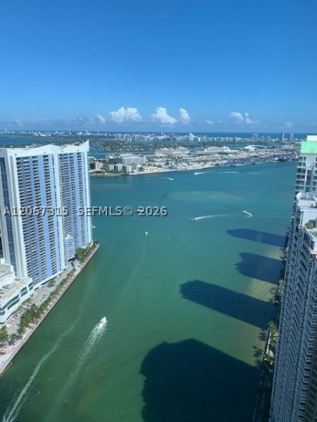 465 Brickell Ave #4902 Miami, FL 33131