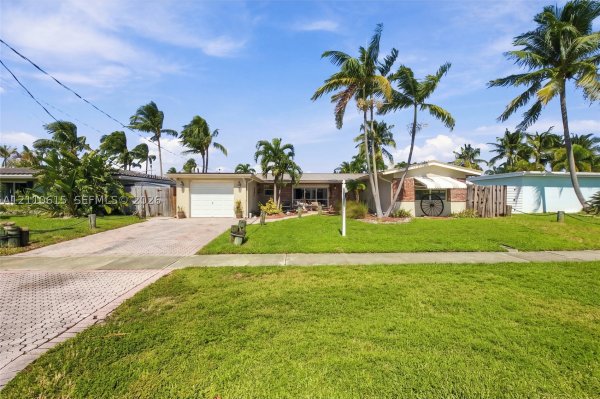 131 SE 12th St Pompano Beach, FL 33060