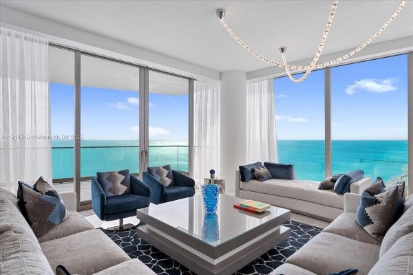 17901 Collins Ave #3004 Sunny Isles Beach, FL 33160