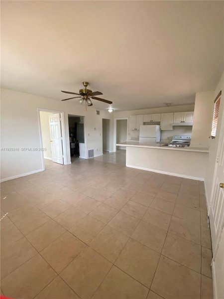 14250 NW 22nd Ave #4 Opa Locka, FL 33054