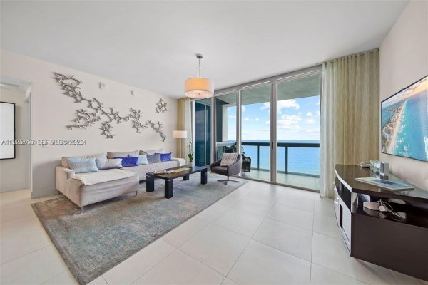 6899 Collins Ave #1801 Miami Beach, FL 33141