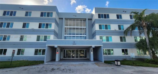 14850 Naranja Lks Blvd #B2J Homestead, FL 33032