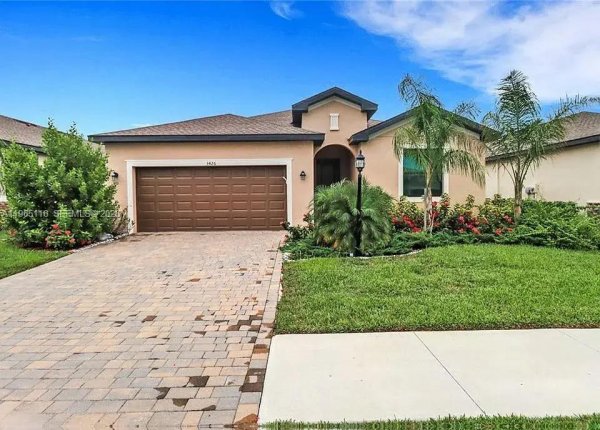 3426 Menores Way Fort Myers, FL 33905