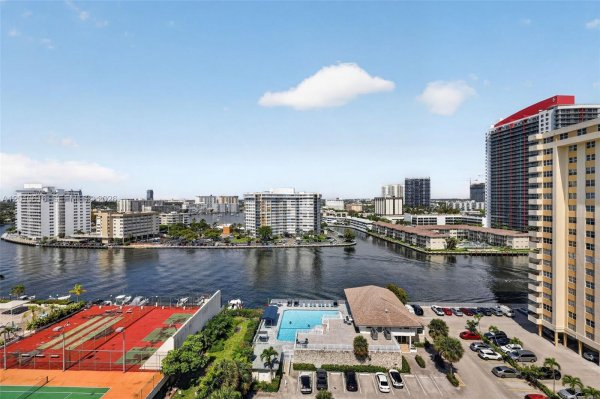 1849 S Ocean Dr #1402 Hallandale Beach, FL 33009