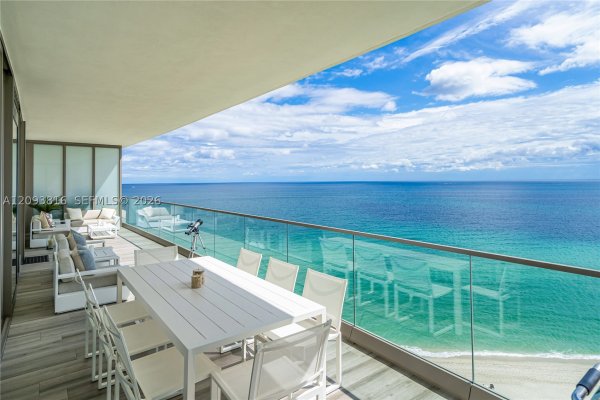 18975 Collins Ave #1101 Sunny Isles Beach, FL 33160