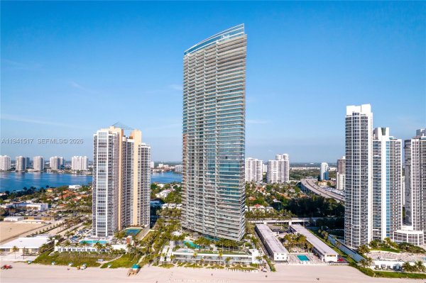 18975 Collins Ave #1104 Sunny Isles Beach, FL 33160