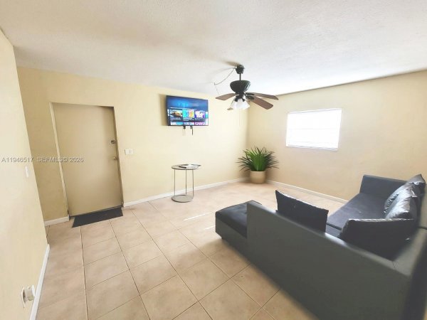 1829 N A St #50 Lake Worth, FL 33460