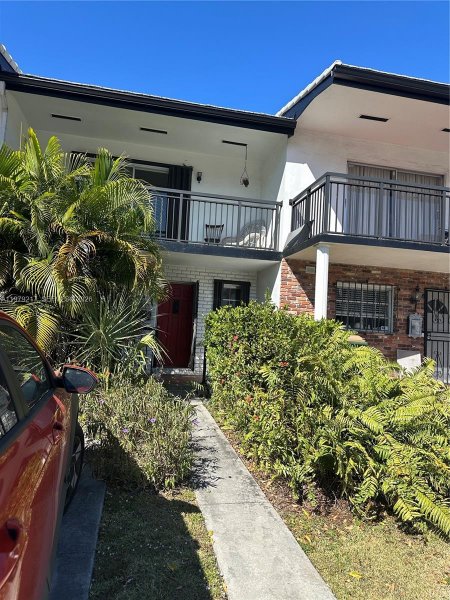 2279 NE 122nd St #2279 North Miami, FL 33181