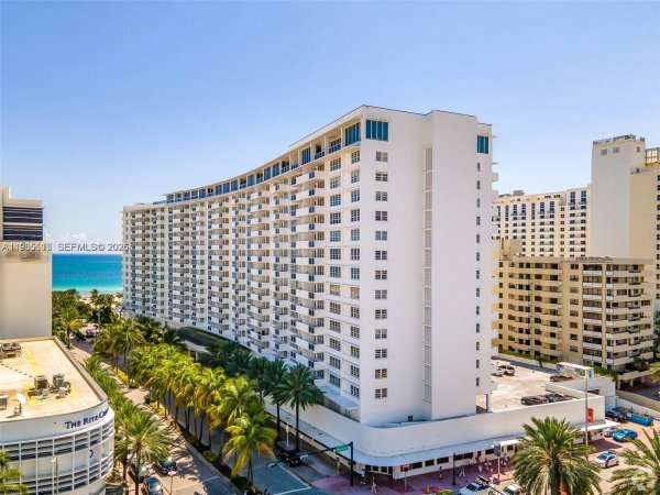 100 Lincoln Rd #308 Miami Beach, FL 33139