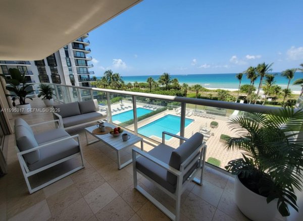 8855 Collins Ave Oceanfront Direct #4C Surfside, FL 33154