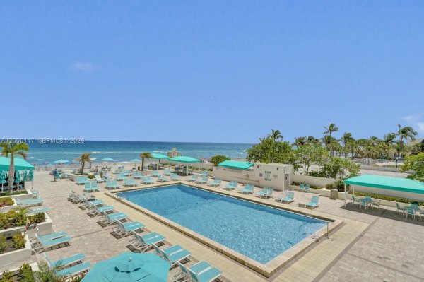 3725 S Ocean Dr #306 Hollywood, FL 33019