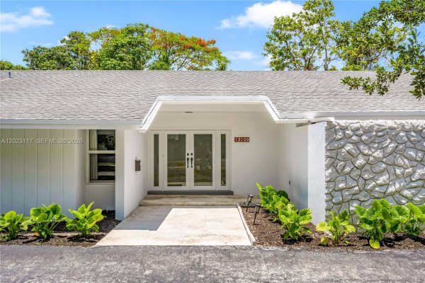 13100 SW 81st Ave Pinecrest, FL 33156