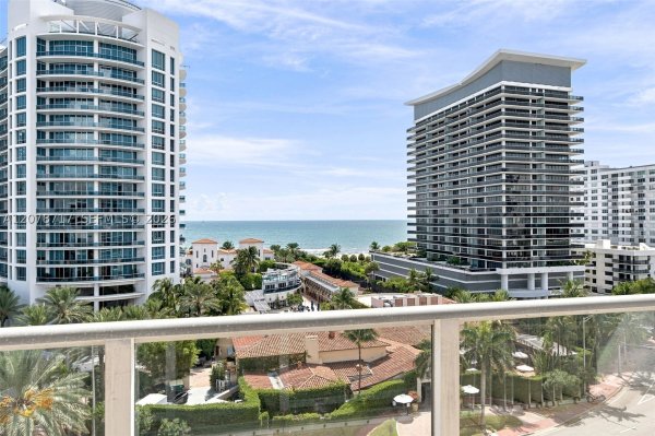 5900 Collins Ave #1006 Miami Beach, FL 33140