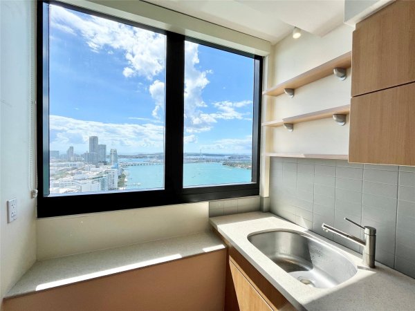 Undisclosed Address Miami Beach, FL 33139