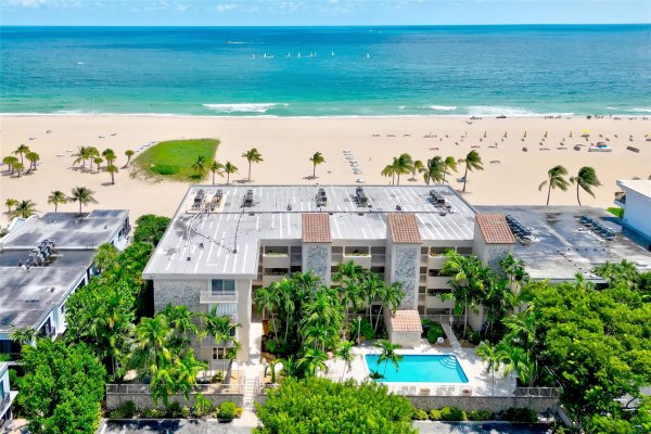 1710 S Ocean #202 Fort Lauderdale, FL 33316