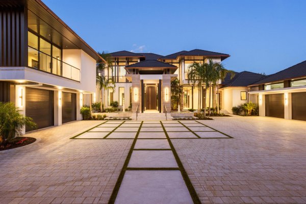 228 Bears Clb Dr Jupiter, FL 33477