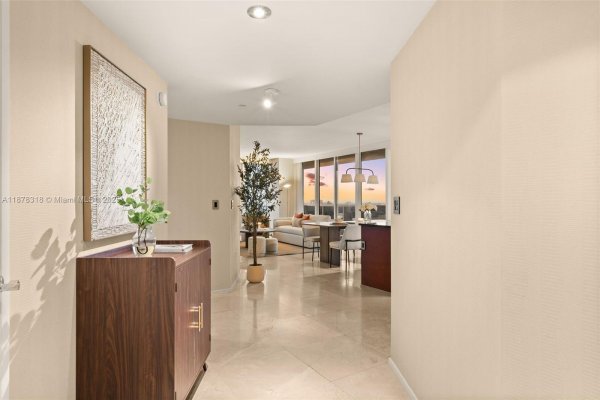 1830 S Ocean Dr #2306 Hallandale Beach, FL 33009