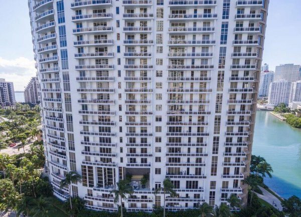 901 Brickell Key Blvd #705 Miami, FL 33131