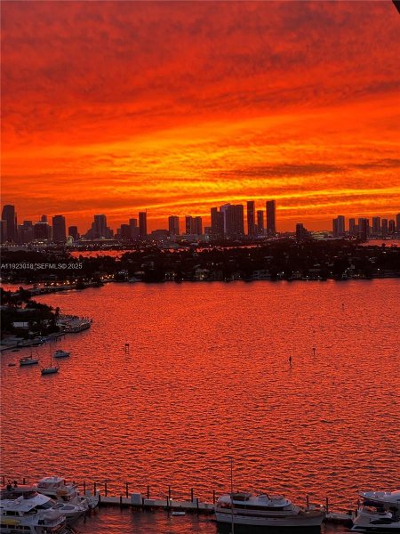 1900 Sunset Harbour Dr #2115 Miami Beach, FL 33139