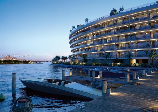 5 Grove Isle Dr #S304 Coconut Grove, FL 33133