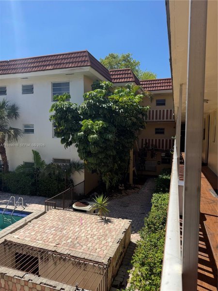 13655 NE 10th Ave #208 North Miami, FL 33161