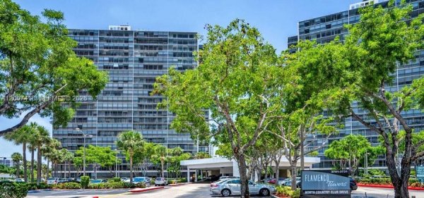 3701 N Country Clb Dr #607 Aventura, FL 33180