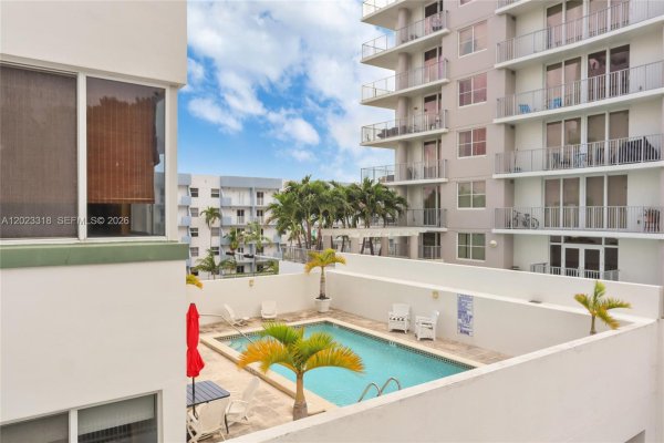 2550 SW 27th Ave #301 Miami, FL 33133