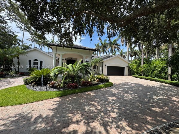 9662 SW 123rd St Miami, FL 33176